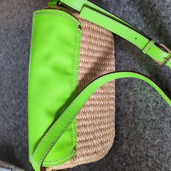 Kate Spade - Picture 1 of 3